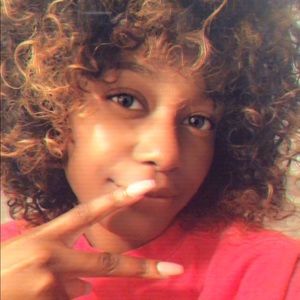 Meet your Posher, Timolisha